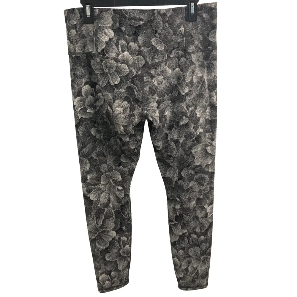 Athleta Elation Textured Tight Charcoal Floral Leggings Size L - Picture 3 of 12
